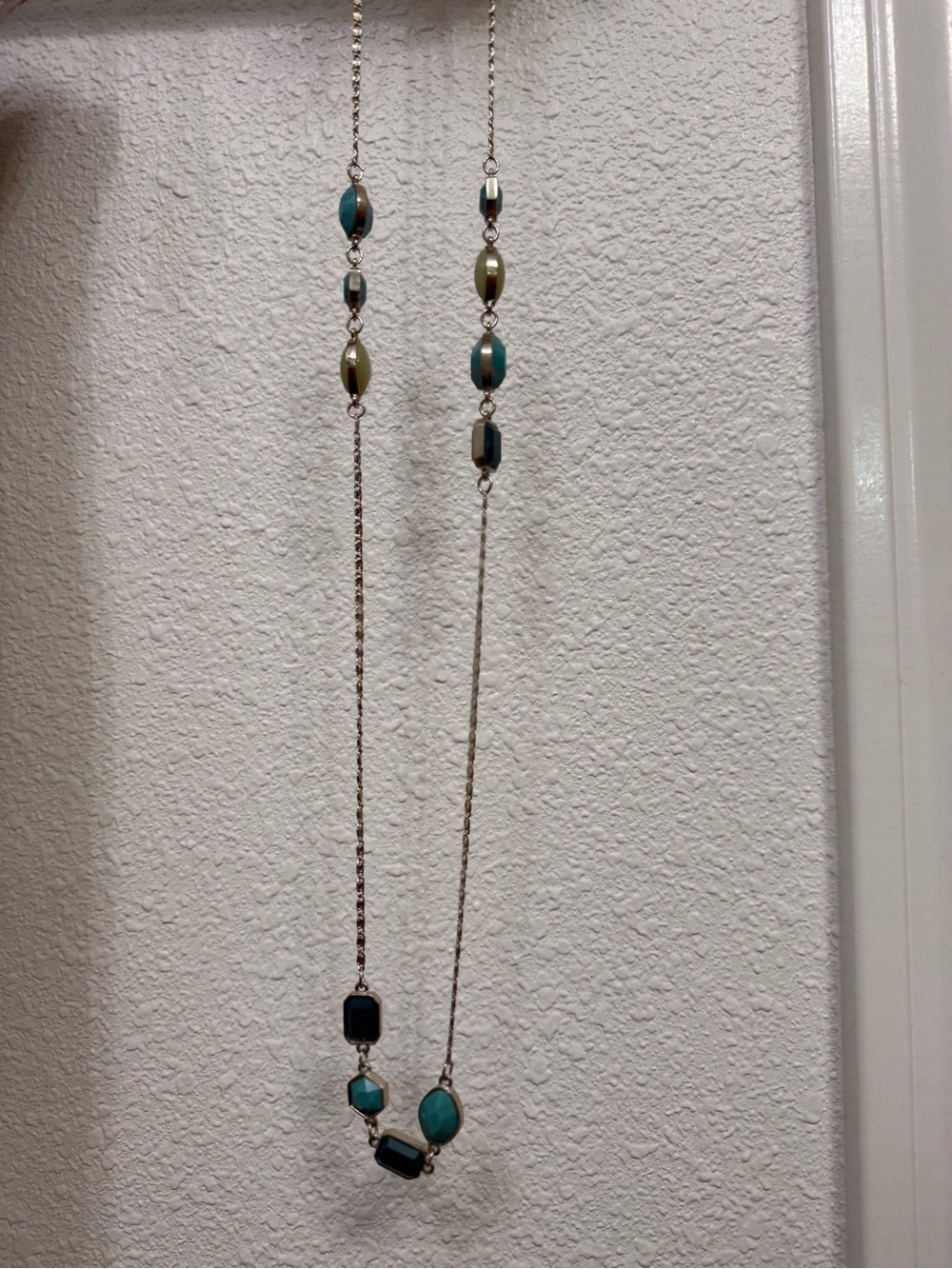 Women’s Long Beaded Necklace in Teal and Gold